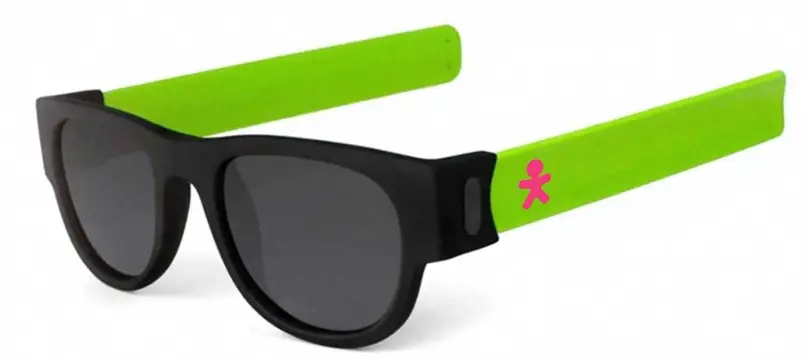 Easy Glasses: óculos com hastes verdes